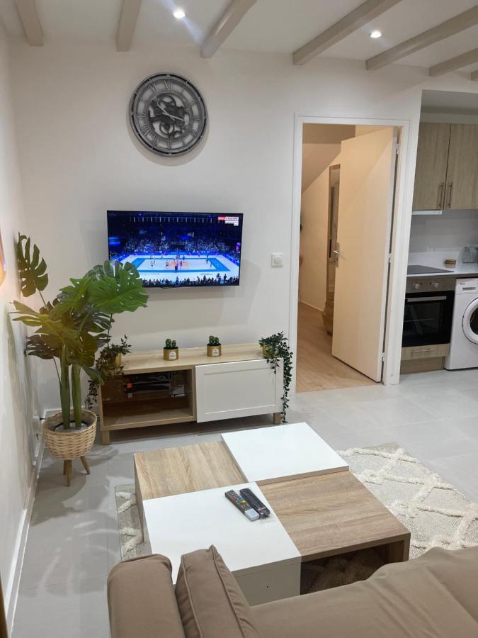 Nanterre : Super Appartement Tout Confort Eksteriør bilde